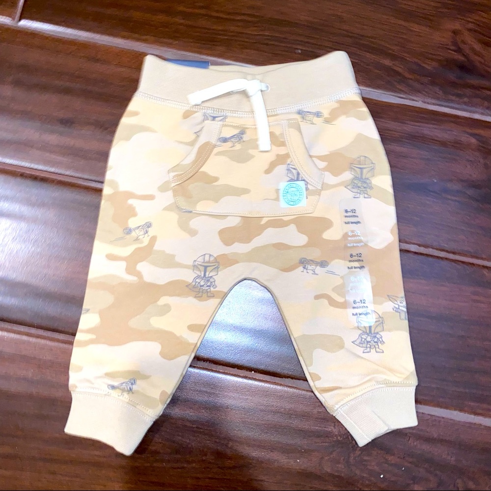 6-12M Star Wars -GAP sweatpants